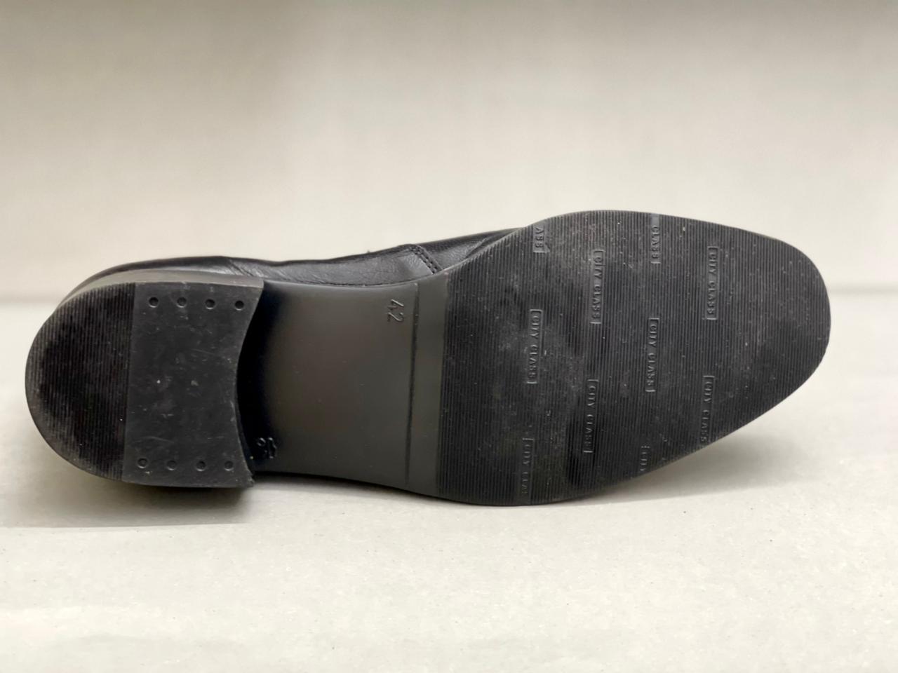 Trotters Ash Women's Slip On loafers