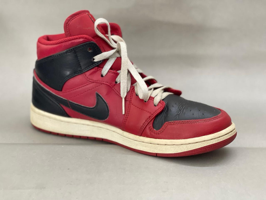 Nike Jordan 1 Mid