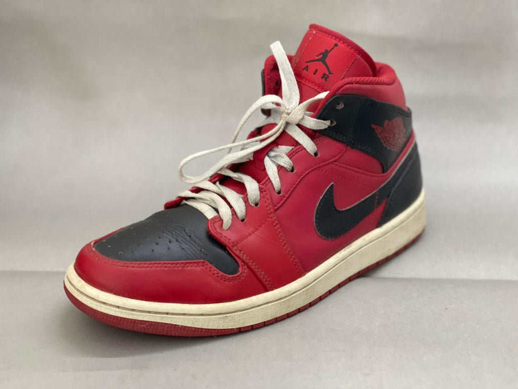 Nike Jordan 1 Mid